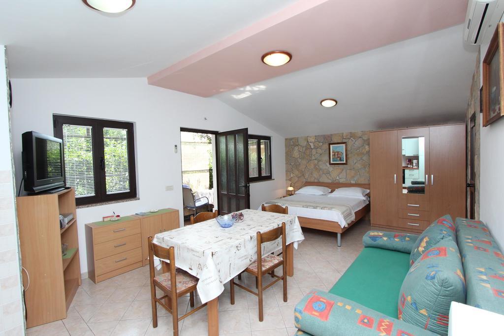 Apartments Marlina Rovinj Eksteriør billede